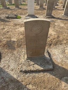 BAGHDAD (NORTH GATE) WAR CEMETERY - VEY, W